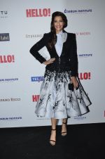 Sonam Kapoor at Hello Hall of fame red carpet 2014 in Mumbai on 9th Nov 2014